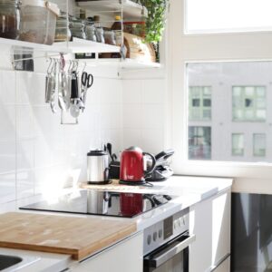 HEALTH & HOUSEHOLD